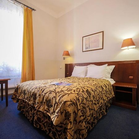 Red Carpet Hostel Krakow Exterior photo