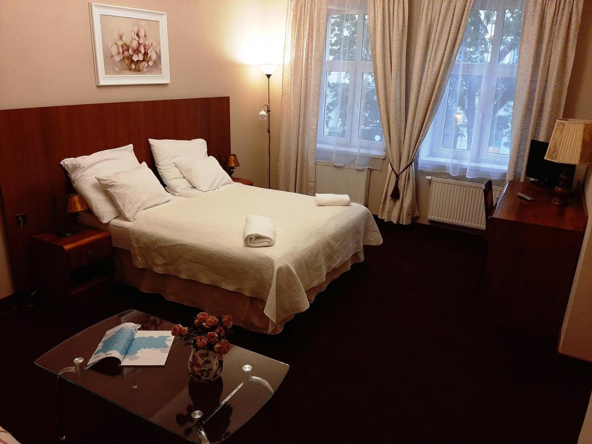 Red Carpet Hostel Krakow Exterior photo