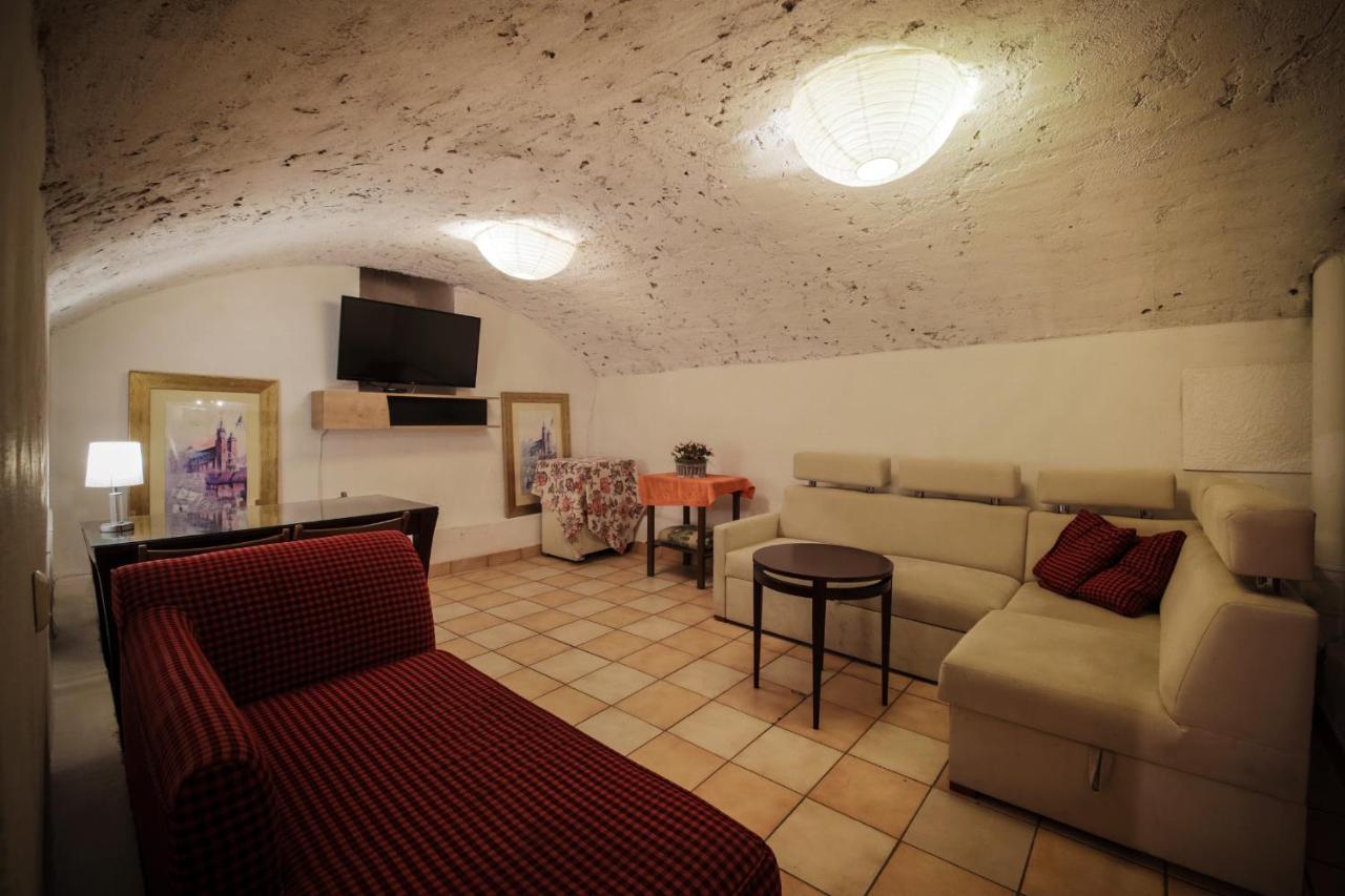Red Carpet Hostel Krakow Exterior photo
