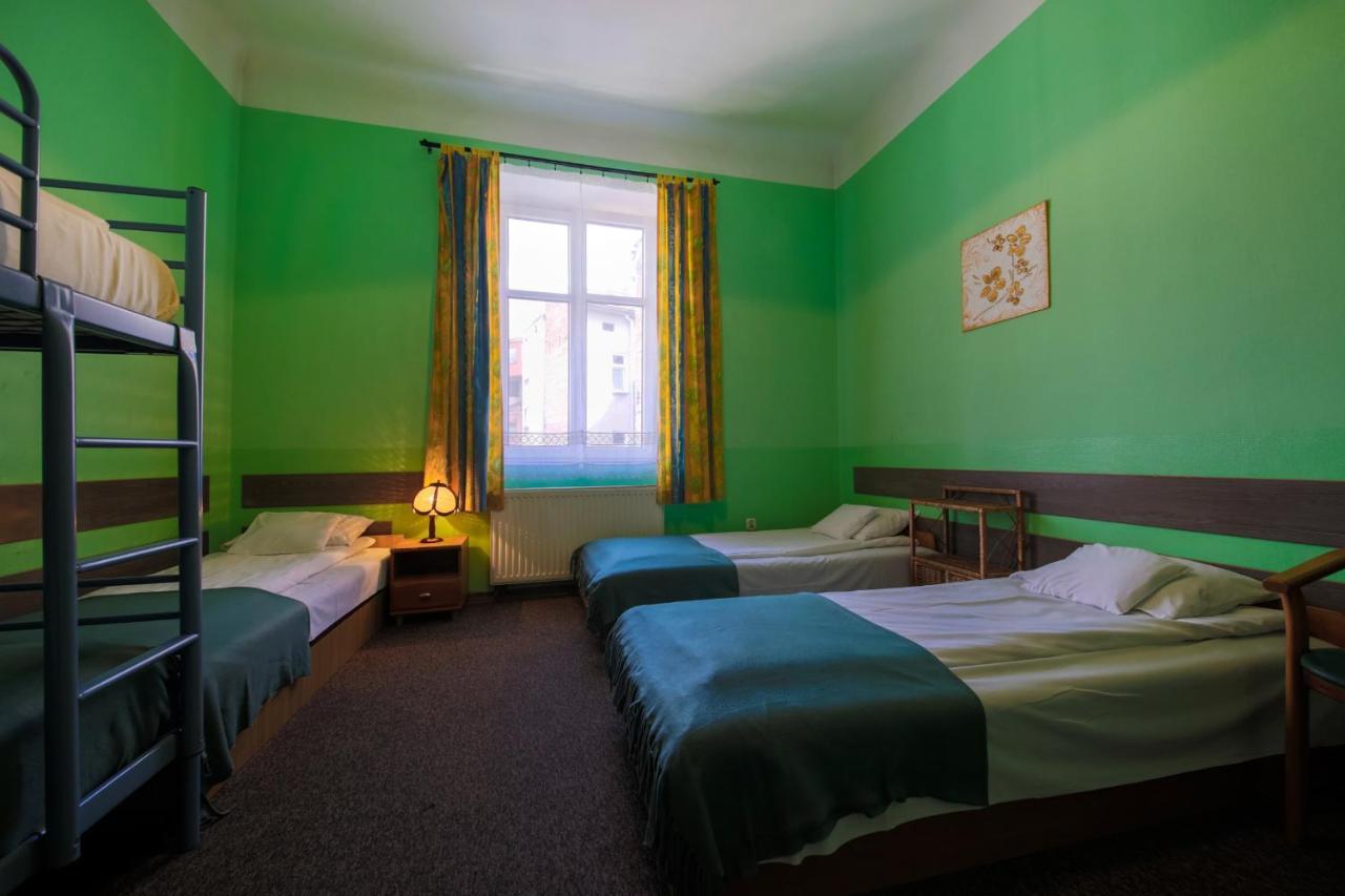 Red Carpet Hostel Krakow Exterior photo