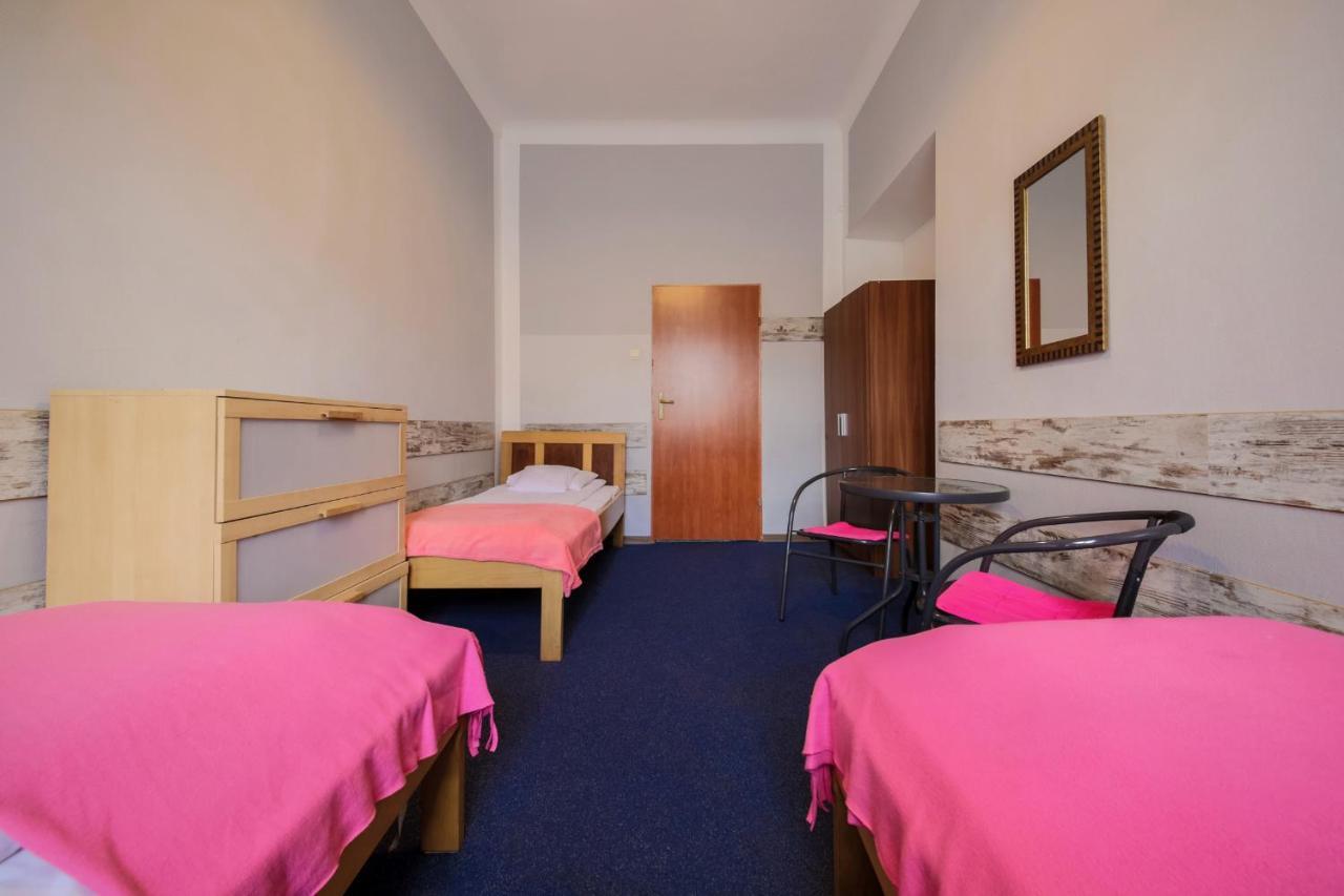 Red Carpet Hostel Krakow Exterior photo