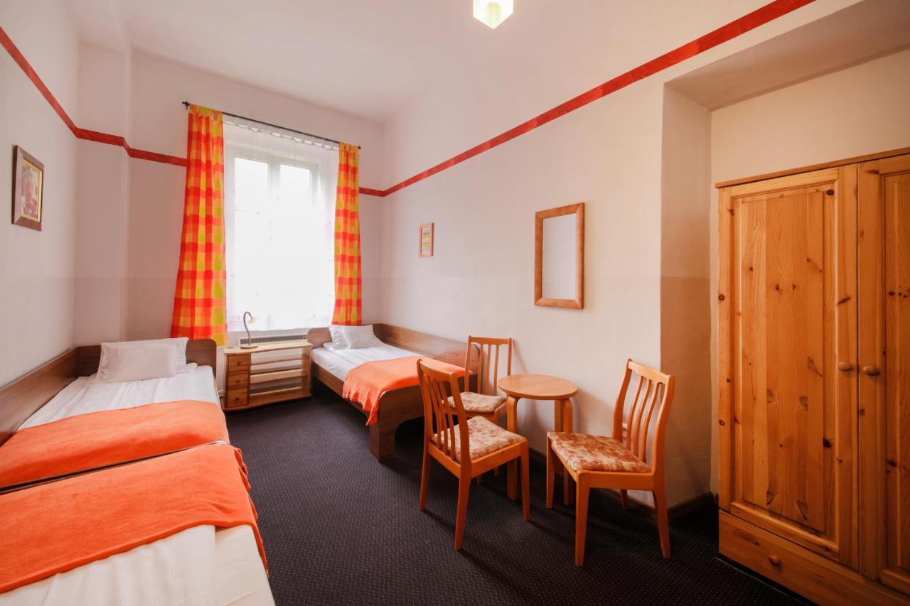 Red Carpet Hostel Krakow Exterior photo