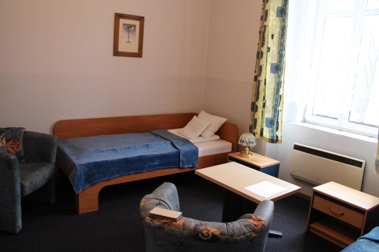 Red Carpet Hostel Krakow Exterior photo