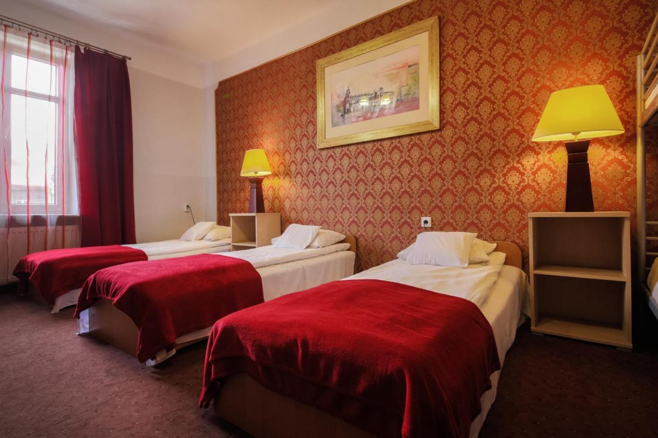 Red Carpet Hostel Krakow Exterior photo