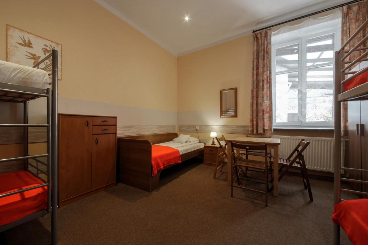 Red Carpet Hostel Krakow Exterior photo