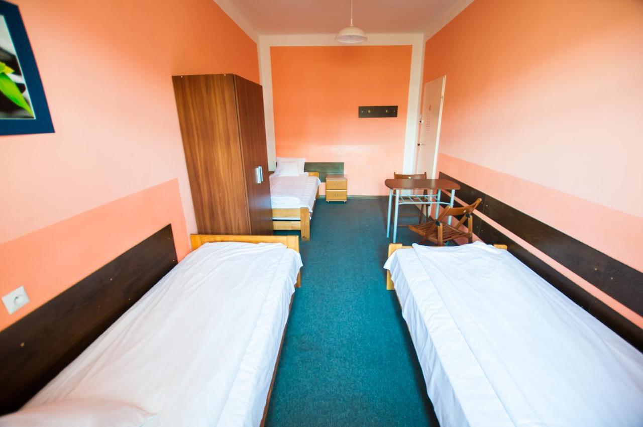 Red Carpet Hostel Krakow Exterior photo