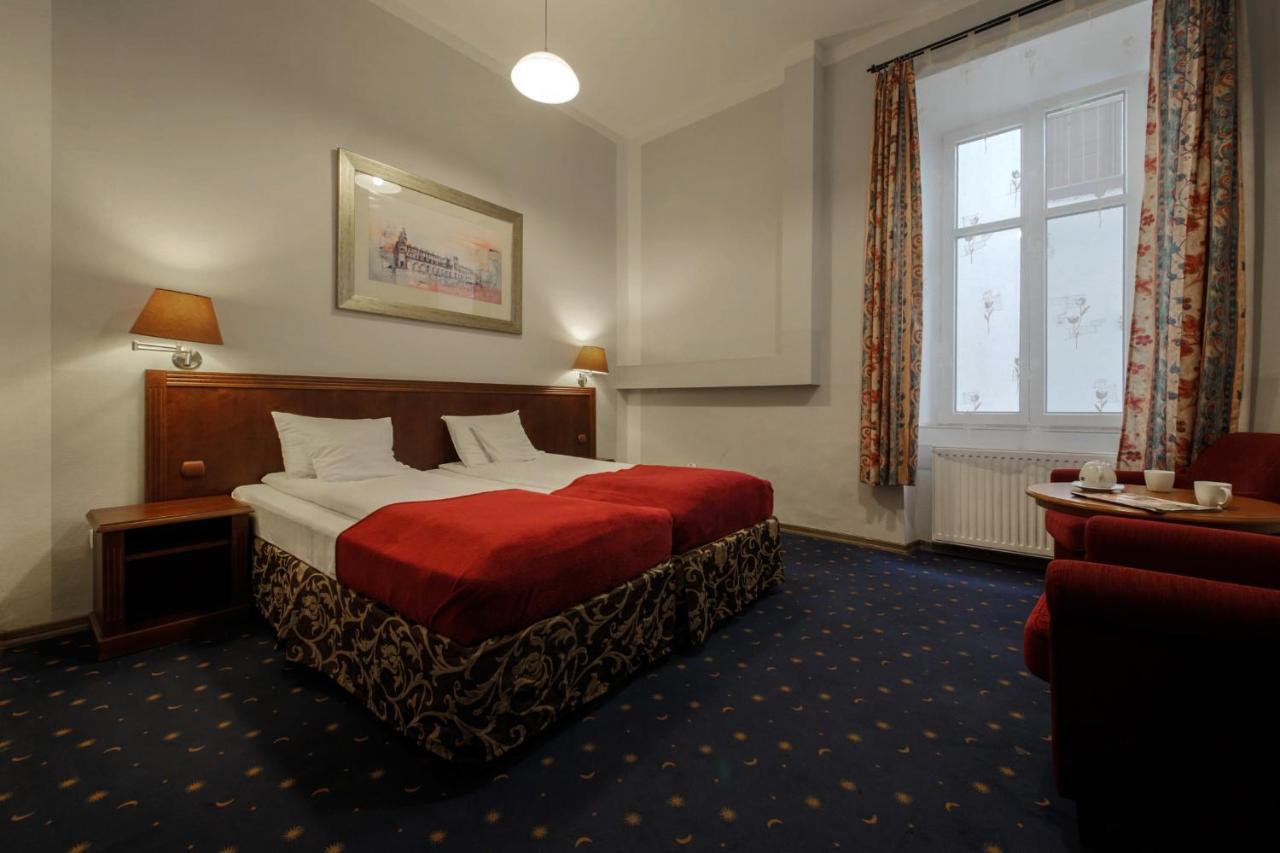 Red Carpet Hostel Krakow Exterior photo